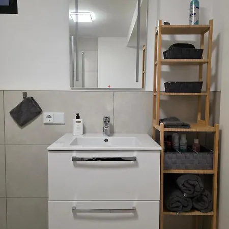 شقة Moderne Im Norden Von كولونيا